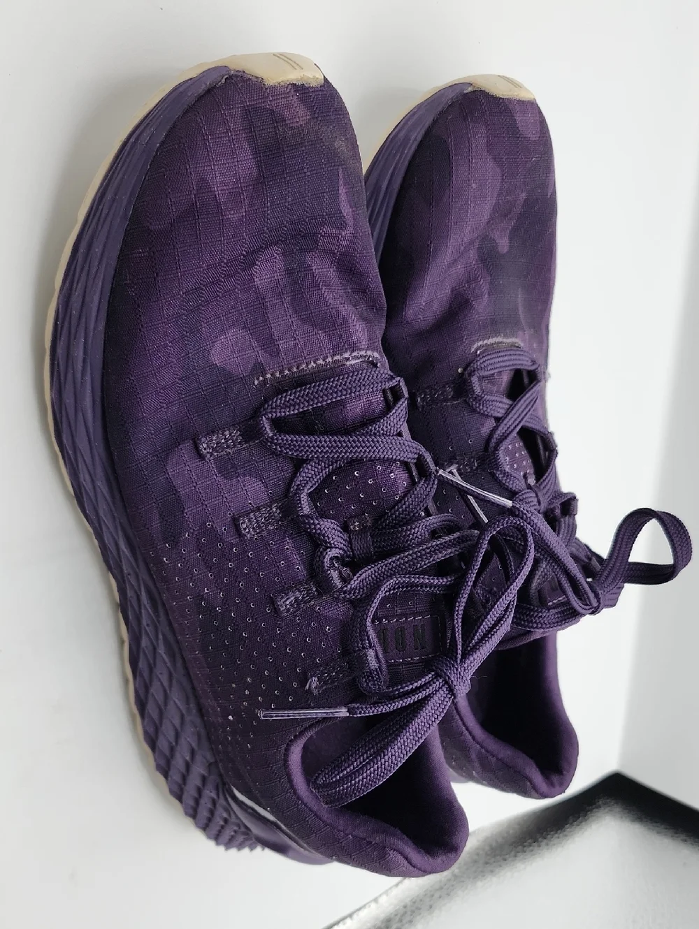 NOBULL Deep Purple Rio Stop Camo Runners  Women's Size 8 Men's Size 6.5